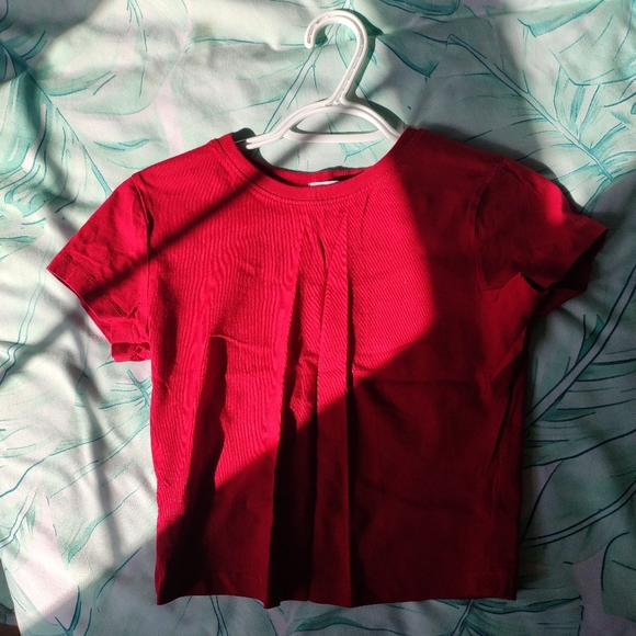 Basic Red Crop T-shirt - Picture 2 of 2